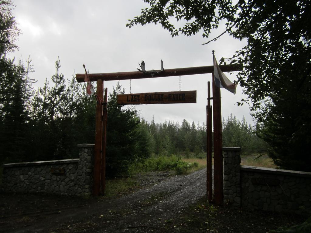Ldr Lodge - Last Dollar Ranch Smithers Zewnętrze zdjęcie