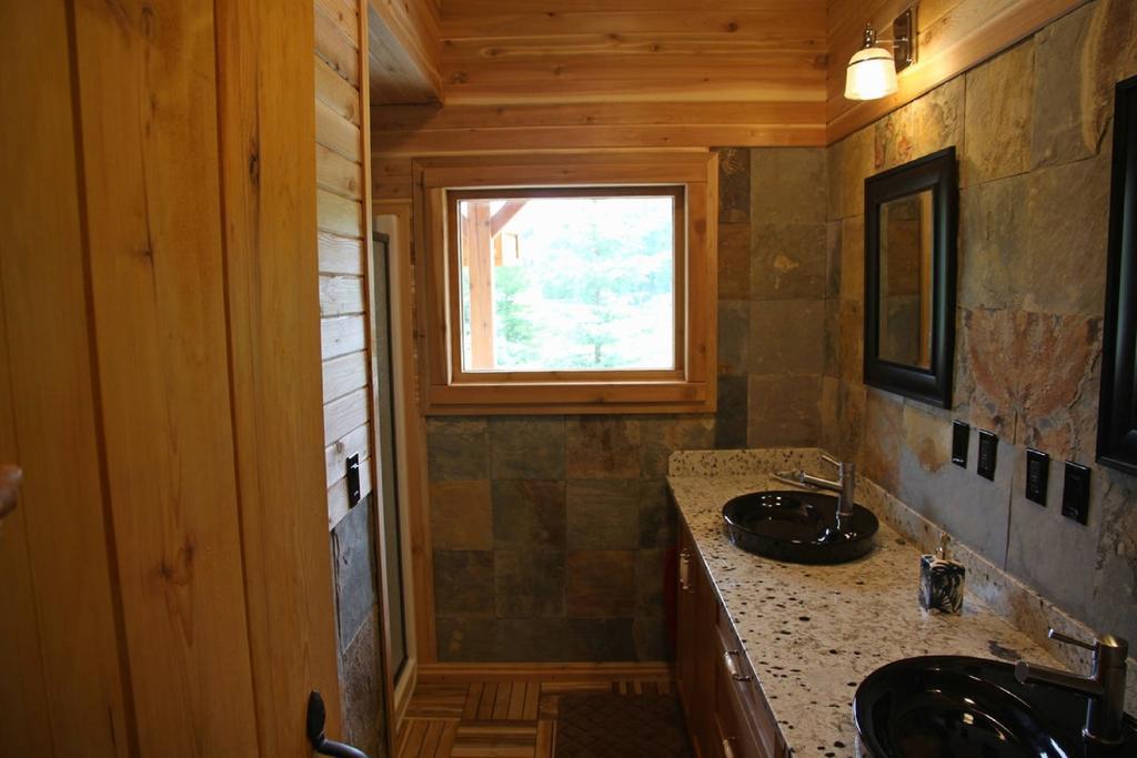 Ldr Lodge - Last Dollar Ranch Smithers Zewnętrze zdjęcie